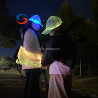 Casquette de baseball à fibres optiques LED en gros |   Chapeau lumineux personnalisé pour les événements promotionnels de course nocturne