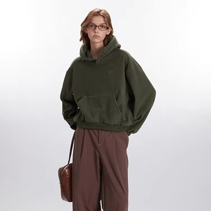 Pull-over unisexe oversize en coton épais de haute qualité (500 g/m²) avec logo brodé personnalisé, fermeture éclair et capuche amovible, coupe carrée, collection automne - Product Image 4