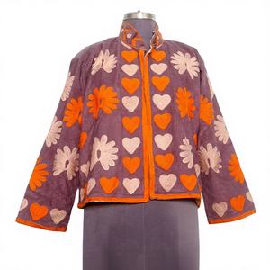 Veste matelassée en coton 100% luxueuse, brodée à la main, motif floral, détails complexes, élégance intemporelle, spécial hiver - Product Image 1