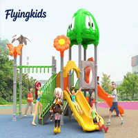 Parc de jeux d'extérieur pour enfants d'âge préscolaire, équipement de jeux, toboggan en plastique, aire de jeux pour enfants, parc sportif, jardin