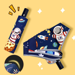 Paraguas automático seguro antirrebote para niños, portátil, plegable, patrón de astronauta personalizado, protección UV hecha de material Pongee - Product Image 6