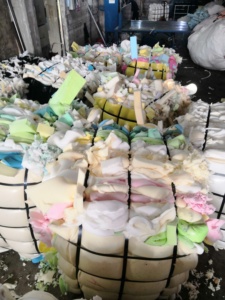 Tái Chế Vật liệu nhựa PU bọt phế liệu trong kiện rebonded bọt với các lớp khác nhau - Product Image 4