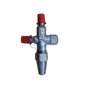 York Industrial Angle Valve 022-10985-000 For <b>Refrigeration</b> Water Media Normal Temperature - Product Image 4