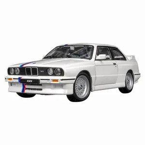 Diecast model cars 1:24 BMW E30 car model BMW M3 alloy vehicle model alloy old cars with sound and light metal vehicle toy