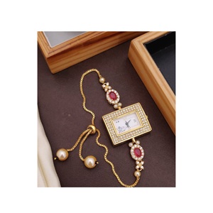 Juego de pulsera de reloj de lujo personalizado con excelente servicio para damas disponible a precio mayorista de <span class=keywords><strong>India</strong></span> - Product Image 1