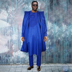 <span class=keywords><strong>Ropa</strong></span> <span class=keywords><strong>de</strong></span> pareja <span class=keywords><strong>de</strong></span> talla grande, <span class=keywords><strong>ropa</strong></span> nueva <span class=keywords><strong>para</strong></span> <span class=keywords><strong>hombre</strong></span>, tela figurada, artesanía completa, traje fragante <span class=keywords><strong>de</strong></span> tres piezas - Product Image 3