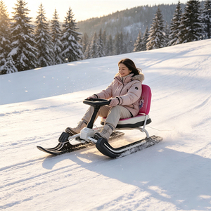 <span class=keywords><strong>Luge</strong></span> à neige directionnable pour enfants avec volant, siège rembourré et corde de traction – Idéale pour les activités hivernales en plein air et les descentes en ski - Product Image 3