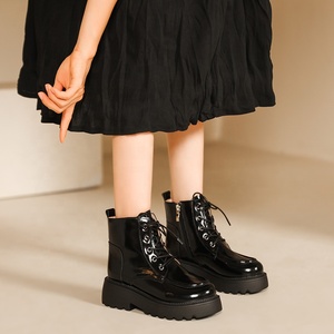Botines de Cuero con Suela Gruesa, Nuevos Modelos Otoño-Invierno 2025, Botines Cálidos de Charol Negro con Punta Redonda para Mujer - Product Image 2