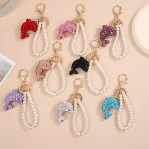 Dolphin Pearl Beaded Wristlet Keychain Cute Crystal Metal Mini Ocean Animal Glittering Key Chains Wristlet Amulet for Women Gift
