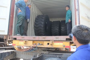 Nhà máy tốt vật liệu cao su <span class=keywords><strong>New</strong></span> Made thiên vị Skid <span class=keywords><strong>loader</strong></span> lốp 20.5x25 20 ply 10-16.5 <span class=keywords><strong>loader</strong></span> lốp 15.5-<span class=keywords><strong>25</strong></span> L3 trên bán - Product Image 6