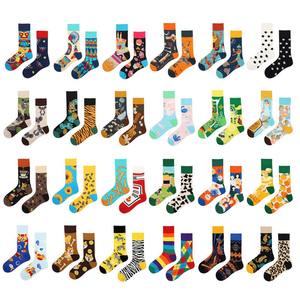 Nouveau concepteur personnalisé coton dépareillé chaussettes unisexe mode robe Solmate Soken haute qualité heureux drô<span class=keywords><strong>le</strong></span> hommes chaussettes - Product Image 5