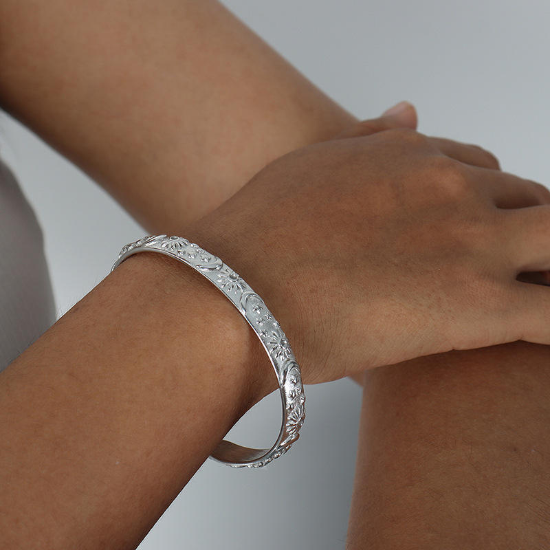 Bangle - Silver