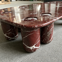 Table basse moderne en marbre Calacatta Viola Ross Lavento avec structure en métal pour salon, meubles de maison
