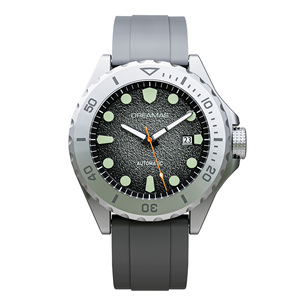 Montre de plongée en titane pour homme, résistance à l'eau 500M, luminescence bleue suisse BGW9, cadran en fibre de carbone, bracelet en fluororubber - Product Image 3