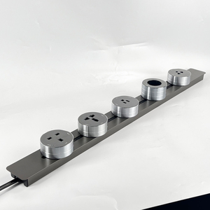 Draagbare 8000W universele rail-aansluiting wandcontactdoos aluminium multi-adapter 5 AC-aansluitingen rail 230v accessoires rail-aansluiting - Product Image 2