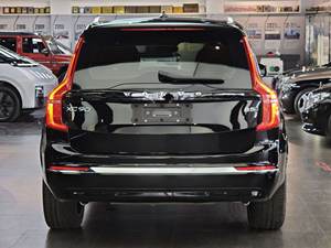 Volvos <span class=keywords><strong>XC90</strong></span> 2020 Edition T6 Intelligent Élégant Luxe 7 places 4 roues motrices 2L 60000KM - Product Image 4