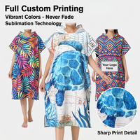 Poncho de surf personnalisé en microfibre suédée 200-250 GSM, serviette de bain à capuche imprimée numériquement pour sports nautiques et croisières