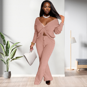 ชุดเซ็ตสองชิ้น เสื้อครอปคอวีทรงไม่สมมาตร สไตล์ลำลองแฟชั่นสำหรับผู้หญิง ประจำฤดูใบไม้ร่วง - Product Image 3