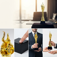 Trophée Flamme Dorée Personnalisé en Forme de Torche, Base en Cristal Noir, Artisanat Métallique, Souvenir Sportif pour Champion, Cadeau, Logo Personnalisé OEM ODM