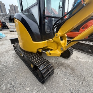 รถขุดขนาดเล็กมือสอง Komatsu PC35 3.5 ตัน สภาพใช้งานดี เหมาะสำหรับงานก่อสร้างหลากหลายประเภท - Product Image 6