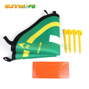 Sunnylife Pliable D'atterrissage Héliport D50cm avec Cardinaux pour <span class=keywords><strong>DJI</strong></span> MAVIC <span class=keywords><strong>PRO</strong></span>/<span class=keywords><strong>Phantom</strong></span> 3/4PRO <span class=keywords><strong>V2</strong></span>.<span class=keywords><strong>0</strong></span> MAVIC air - Product Image 2