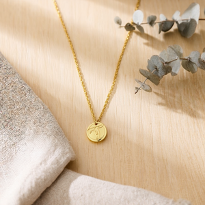 Collar de Acero Inoxidable con Colgante de Letra T de 1.9CM, Color Dorado, Joyería de Moda para Mujer - Product Image 2