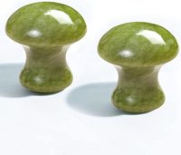 Outils de massage facial et corporel en jade en gros, type champignon, pour le soin et le gommage