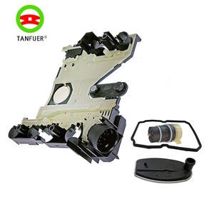 Plaque de Conduite de Transmission avec Joint de Connecteur de Filtre 1402701261 2035400253 1402710080 1402770095 pour Chrysler 300 pour <span class=keywords><strong>MB</strong></span> - Product Image 1