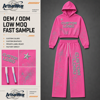 Ensemble deux pièces streetwear tendance pour homme : sweat à capuche rose avec détails étoiles et pantalon à cordon imprimé lettres métalliques – OEM ODM
