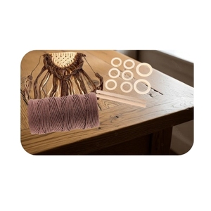 Kit macramè per principianti, corda di cotone marrone, anelli e perline, set decorativo fai da te per appendere piante - Product Image 3