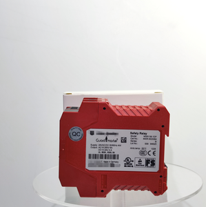 MSR138.1DP 440R-M23084 การ์ดมาสเตอร์ MSR138.1DP รีเลย์นิรภัย ; รีเซ็ต ระบบตรวจสอบอัตโนมัติ/แบบแมนนวล; กำลังดำเนินการ 24 โวลต์ เอซี/ดีซี - Product Image 1