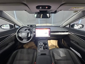 Toyota BZ5 630 MAX Édition Conduite Intelligente EV Automatique 2025 – Véhicule d'occasion - Product Image 4