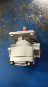 GPYZ Series GPYZ4R324B Oil <b>Pump</b> GPYZ Series GPYZ4R324B <b>Pump</b> GPYZ4R324B GPYZ5.8R323B Hydraulic Gear <b>Pump</b> - Product Image 2