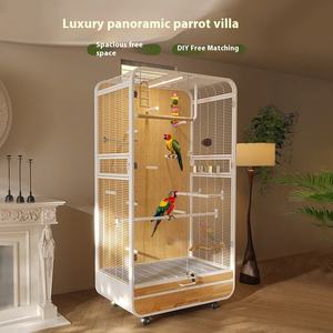 Spaziosa Villa per <span class=keywords><strong>Pappagalli</strong></span> in Legno Massello con Gabbia Panoramica in Rete Metallica Rimovibile per Uccelli di Piccola Taglia - Product Image 1