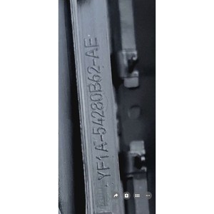 Rejilla de Ventilación para Auto Sailubao YF1A-54280B62-AE para Ford Mondeo Carnival, Rejilla Trasera de Nylon PA6 - Product Image 2