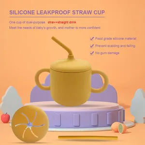 Gobelet en silicone de qualité alimentaire sans BPA avec deux poignées et plateau, pour bébé, avec paille et couvercle - Product Image 5