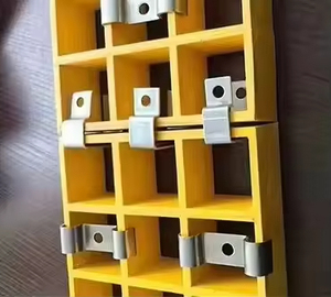 <span class=keywords><strong>ตะแกรง</strong></span>ไฟเบอร์กลาส FRP แบบรูสี่เหลี่ยม ทนทาน แข็งแรงสูง ป้องกันการกัดกร่อน สำหรับทางเดิน ผลิตด้วยวิธีพัลทรูชั่น ขายส่ง - Product Image 5