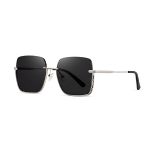 JS8564 Gafas de sol rectangulares UV400 con montura completa, protección solar unisex de moda para adultos - Product Image 1