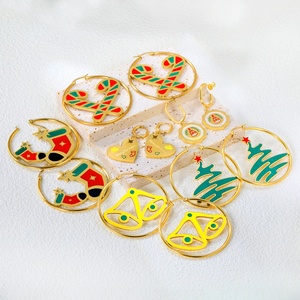 ต่างหูห่วงสแตนเลสชุบทอง 18K รูปต้นคริสต์มาสประดับจี้รูปถุงเท้า ขายส่ง ปี 2024 สำหรับผู้หญิง - Product Image 1