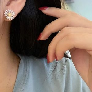 Collar con Colgante de Diamantes Amarillos en Oro Puro de 18k, Joyería de Moda Personalizada Xinfly - Product Image 3