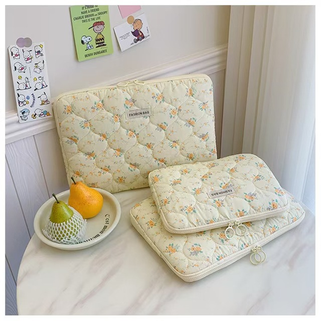 Laptop Case for Women Floral Portable Polyester Carrying Tablet Bag Cover Puffy Quilted Computer Liner Customization
