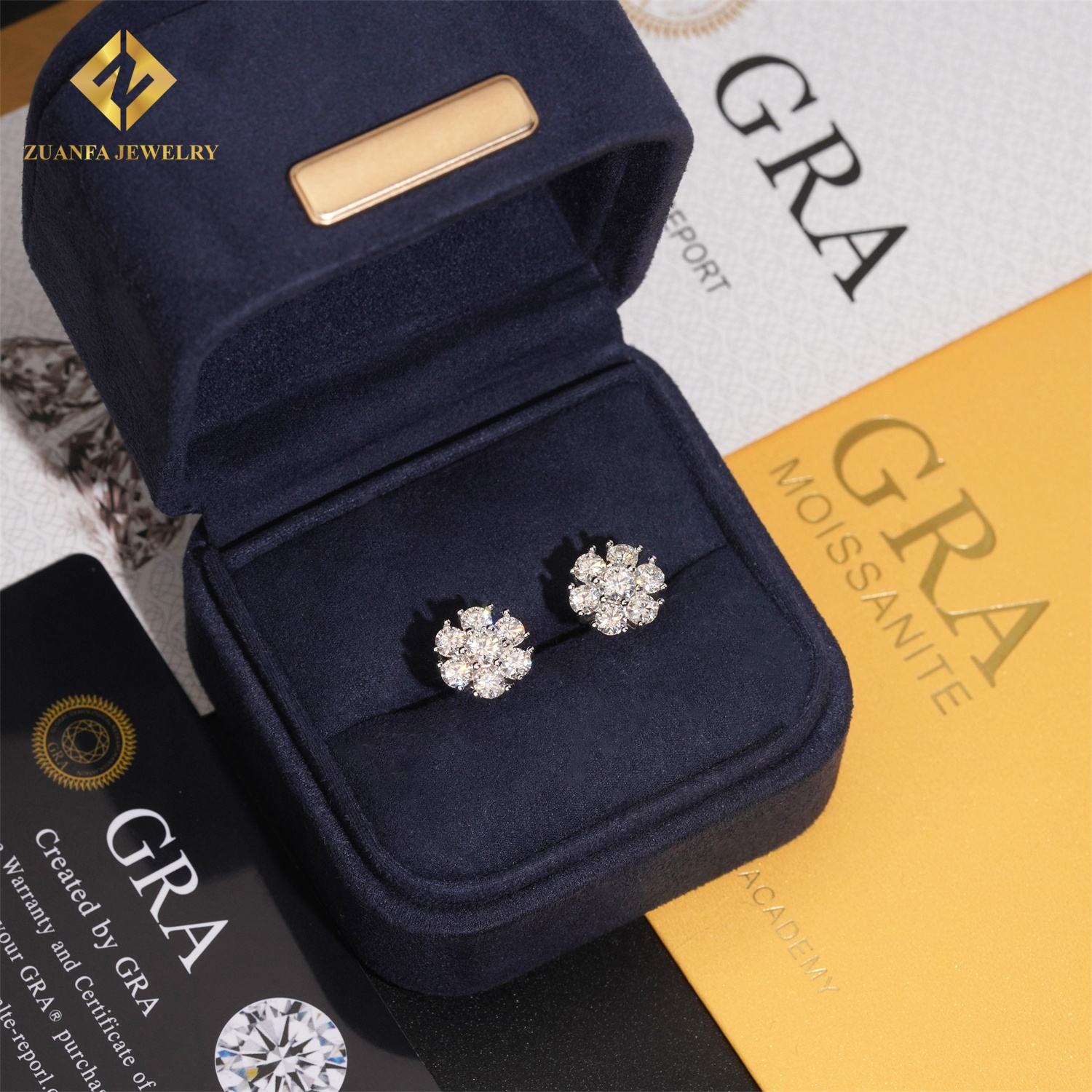 Silver+White Moissanite