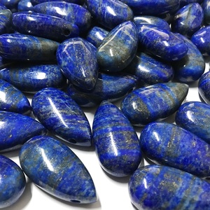 Colgante de Lapislázuli Azul Natural Hecho a Mano, Cristal en Forma de Lágrima para Joyería Boho, Protección, Energía y Sanación con Cristales - Product Image 3