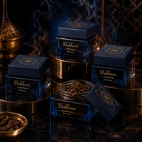 Lot de pots à épices carrés en verre de 50 ml à marque privée, pots à Bakhoor avec couvercle doré, conteneurs de parfum de niche haut de gamme, vente en gros