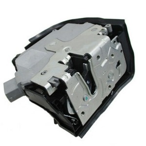 บีเอ็มดับเบิลยู อี 53 ระบบล็อคประตูหน้าขวา 51218402540 อะไหล่ทดแทนใหม่ - Product Image 1
