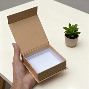 EVERWIN Luxury Personalized Flip Flap Rigid <b>Box</b> Magnetic Shaped <b>Box</b> Jewellery Packaging Gift <b>Box</b> - Product Image 5