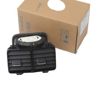 ช่องระบายอากาศด้านหลังรถยนต์ Sagitar Golf 6 รุ่น 1K0819203A อะไหล่ระบบปรับอากาศ - Product Image 4