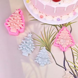 Nouvelles idées : Moule à <span class=keywords><strong>gâteau</strong></span> en silicone en forme de carte, motif étoile de dessin animé, cloche et sapin de Noël, résistant à la chaleur pour four - Modèle sapin de Noël - Product Image 2