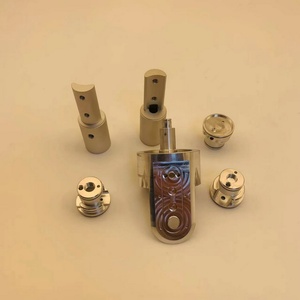 Fabrication sur mesure de pièces en acier inoxydable usinées par CNC, petites pièces métalliques tournées, production rapide d'échantillons - Product Image 1