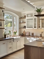 Armoire de cuisine en bois peint bleu clair avec portes en verre, sur mesure pour la rénovation de cuisine de style français